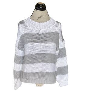 In The Style Womens Sweater Size 6 Chunky Knit Striped Gray White Round Neck